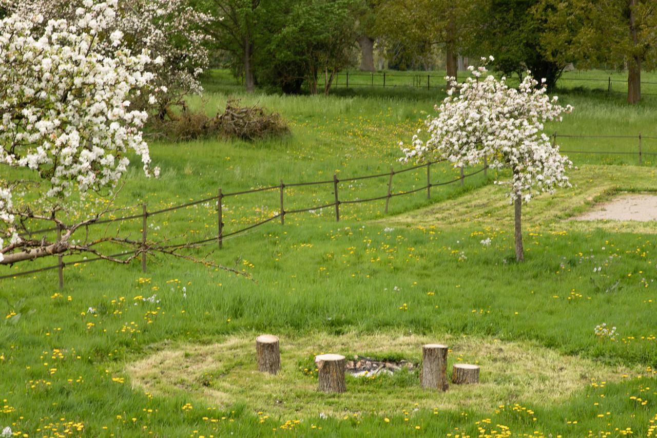 La Pomme Pétillante Maisnieres Exterior foto